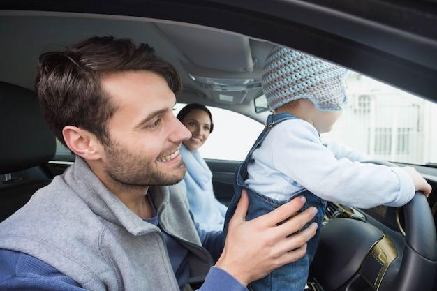 Как перевозить ребенка грудного ребенка в машине